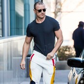 Ναι! Είναι ο James McAvoy- Και έγινε έτσι με 6000 θερμίδες τη μέρα