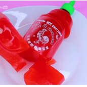 H νέα μανία του YouTube- ζελέδες σε σχήμα μπουκαλιού