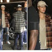 Tι συνέβη όταν ο Bieber άρχισε να κυνηγά Pokemon; - Τίποτα!