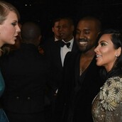 Taylor Swift και Kim Kardashian μόλις τερμάτισαν το ξεκατίνιασμα - και η μάχη αρχίζει τώρα