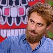 Ο Μάριος απάντησε για τα χρυσαυγίτικα και ρατσιστικά σχόλιά του στο Facebook