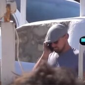 Για φαγητό σε πριβέ ταβέρνα της Μυκόνου ο Ντι Κάπριο