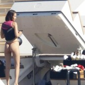 Μπέλα Χαντίντ και Λιούις Χάμιλτον συνεχίζουν....και οι νέες φωτογραφίες δείχνουν πως το διασκεδάζουν