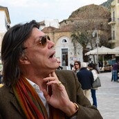 Ο Ψινάκης ανεβάζει στο Instagram το πολυτελές σπίτι του στο Μαραθώνα