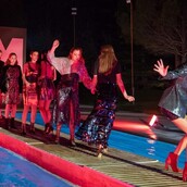 Ω Θεέ μου ! Πανωλεθρία στο GNTM - Σαδιστική πασαρέλα στο νερό