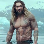 Ο Τζέισον Μομόα ήταν ανέκαθεν sex symbol και το αποδεικνύουν αυτές οι φωτογραφίες από το 2000