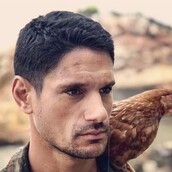 O Πάνος Βλάχος δημοσιοποιεί την «ανήθικη πρόταση» που δέχτηκε μέσω Instagram