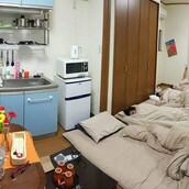 Επισκέπτες στα κρυφά, σεξ παντού και καθόλου κανόνες: Τα χειρότερα που κάνουν όσοι ενοικιάζουν Airbnb