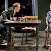 Πάτωσε η επιστροφή της Κέιτι Χολμς 