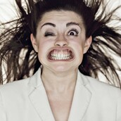 ΣΕ ΒΙΝΤΕΟ: Πώς είναι ένα πρόσωπο όταν το φυσάει αέρας με ταχύτητα 300 χλμ/ωρα;