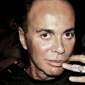 «Με το τελευταίο τεύχος της Vogue διώχνω την κατσαρίδα από την κουβέρτα μου...»