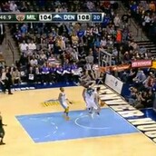 Απίστευτο καλάθι σε αγώνα του NBA