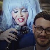 Το νέο, σπαρταριστό τρέιλερ του «Facebook Home»