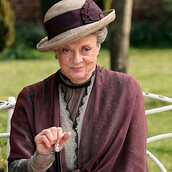 Μάγκι Σμιθ: «Δεν έχω δει το Downton Abbey»