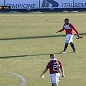 Αποχώρησε ολόκληρη ομάδα λόγω ρατσιστικής επίθεσης σε παίκτη 