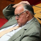 Ο «πρωθυπουργός Τσίπρας» και ο «Γ. Παπαδόπουλος» της μεταπολίτευσης