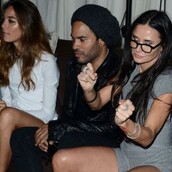 Οι 33 πιο εκτροχιασμένες φωτογραφίες διασήμων για το 2012 