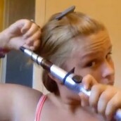 Fail: Καίει τα μαλλιά της σε εκπαιδευτικό βίντεο για σγουρές τρίχες 