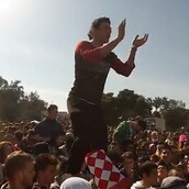 ΘΗΣΕΙΟ ΣΗΜΕΡΑ: Το Harlem shake του Mikeius