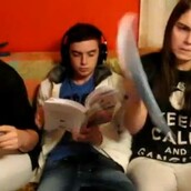 To τραγούδι των Πανελληνίων