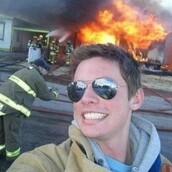 Selfies σε σοβαρά μέρη