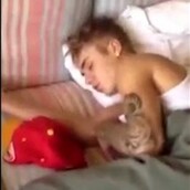 Mε πόσους κοιμήθηκε ο Justin Bieber στη Βραζιλία;