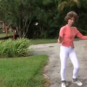 Μάλλον το πιο σουρεαλιστικό βίντεο γυμναστικής