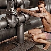 Θέλετε Μπέκαμ γυμνό ή ντυμένο;