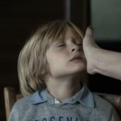 Πόσο μεγάλο είναι ένα μικρό χαστούκι;