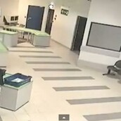 Υπάλληλος ασφάλειας αεροδρομίου πιάνει μωρό στον αέρα!