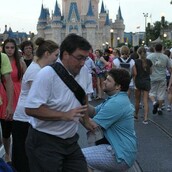 Το απίστευτο photobomb μπροστά από μία πρόταση γάμου