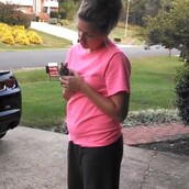 Κουνελάκι απελευθερώνεται στη φύση. Ακολουθεί τραγωδία