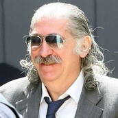 'Υμνος στο καλτ