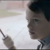 Η Μερσεντές που σκοτώνει τον μικρό Αδόλφο Χίτλερ