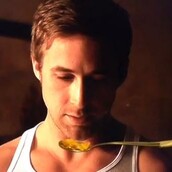 O Ryan Gosling δεν θέλει να φάει τα δημητριακά του!