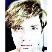 Σχεδόν ποίηση - και ο ξανθός Σάκης Ρουβάς