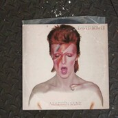 Ένας ισραηλινός σκηνοθέτης δημιούργησε ένα καταπληκτικό video με ζωντανά εξώφυλλα δίσκων