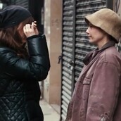 Δε σου θυμίζει κάτι αυτός ο άστεγος;