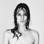 H Keira Knightley γυμνόστηθη στο Ιnterview