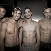 Mαθήματα φλερτ με τα μοντέλα της Dolce&Gabbana 