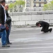 Δύο άντρες λιποθυμούν στο Παρίσι