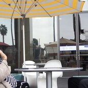 Το σοκαριστικό πρώτο ραντεβού με τους sexy του Tinder