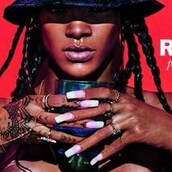 Η Rihanna ολόγυμνη στη πιθανόν πιο sexy φωτογράφιση που έχει κάνει ποτέ