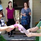 Μην αφήνετε τα παιδιά σας να παίζουν με δονητές 