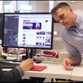 Πράγματα που κάνουν οι γάτες, αλλά δεν ταιριάζουν σε ανθρώπους