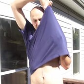 Ο σωστός τρόπος για να βγάζεις τα ρούχα σου