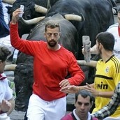 Ταύρος εναντίον selfie