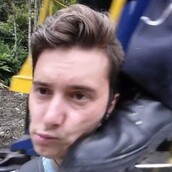 Πώς ο νεαρός στο βίντεο με την κλωτσιά και το selfie μπορεί να κερδίσει 250.000 $