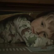 Ξέχασες να κοιτάξεις κάτω από το κρεβάτι 