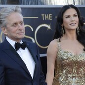 O Michael Douglas μιλάει για πρώτη φορά για την αιδοιολειξία και τον καρκίνο του